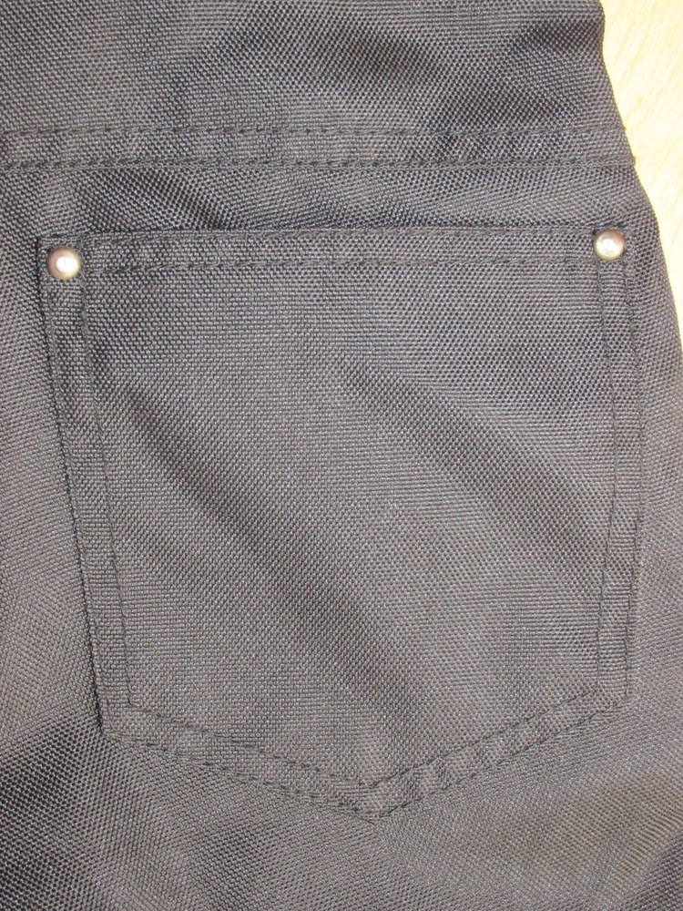 Picture 5 of 8