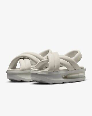 Nike Women's Air Max ISLA Sandal, Comfortable Summer Shoe Nike Women's Air Max ISLA Sandal, Comfortable Summer Shoe