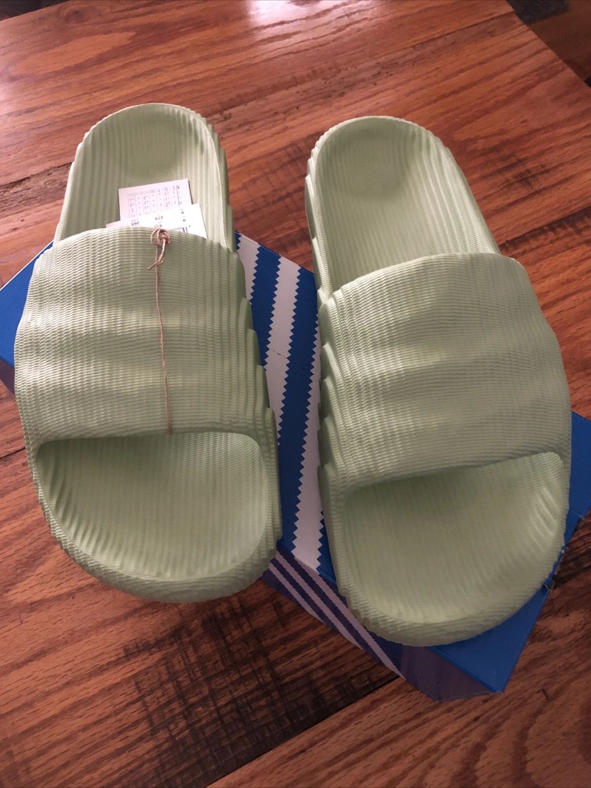 Adidas Adilette 22 Slides Uomo Taglia 9 US GX6945 Nuove con scatola