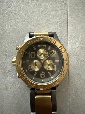 NIXON Watch : THE 42-20 CHRONO Men's Gold Quartz Wristwatch