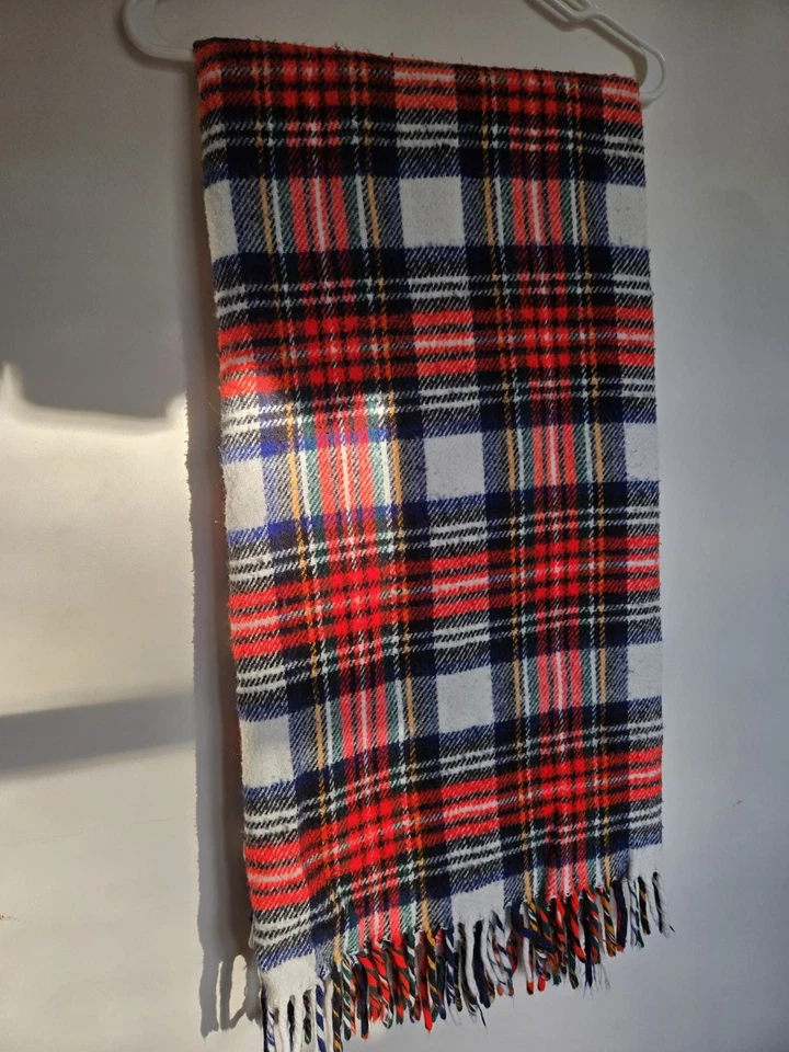 Throw Blanket Plaid Tattersall Wool Large Scarf Wrap Fringe Check ~2x4 Ft  - Image 4 of 4