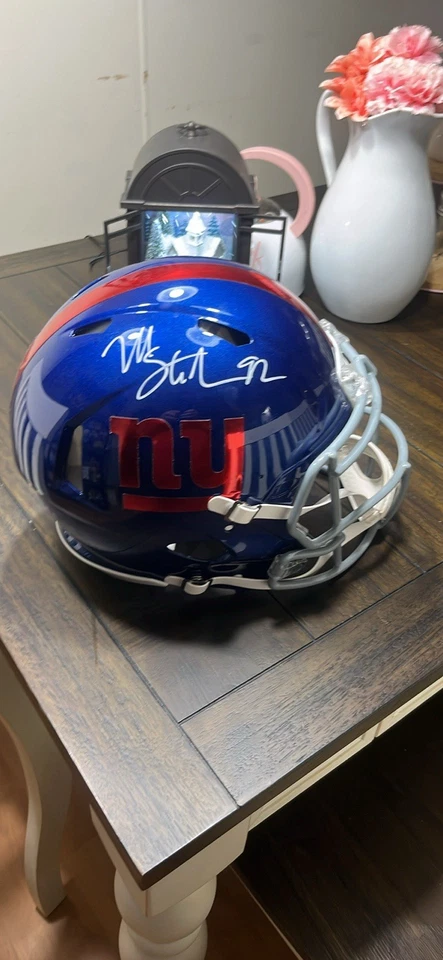 Michael Strahan Autographed New York Giants  Authentic Helmet - Image 2 of 2