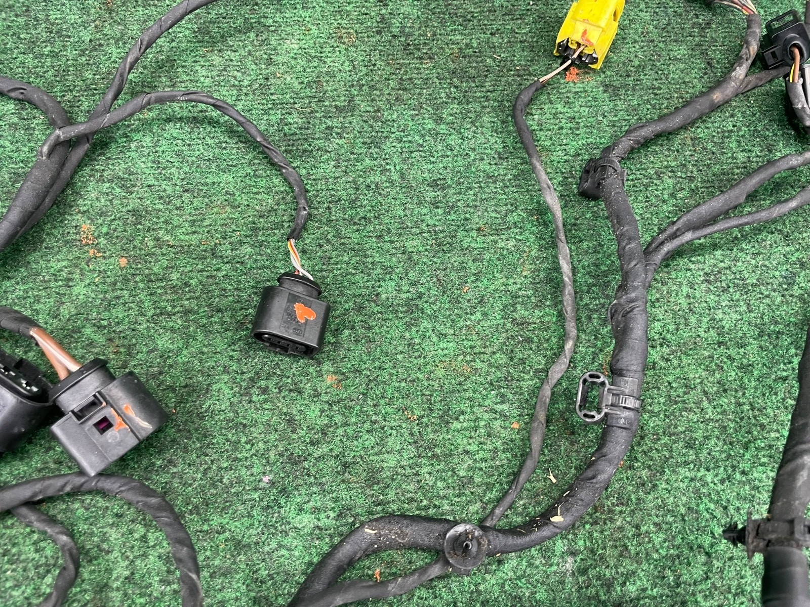 2007-2011 Bentley Continental GTC Front Right Engine Motor Wiring Harness OEM