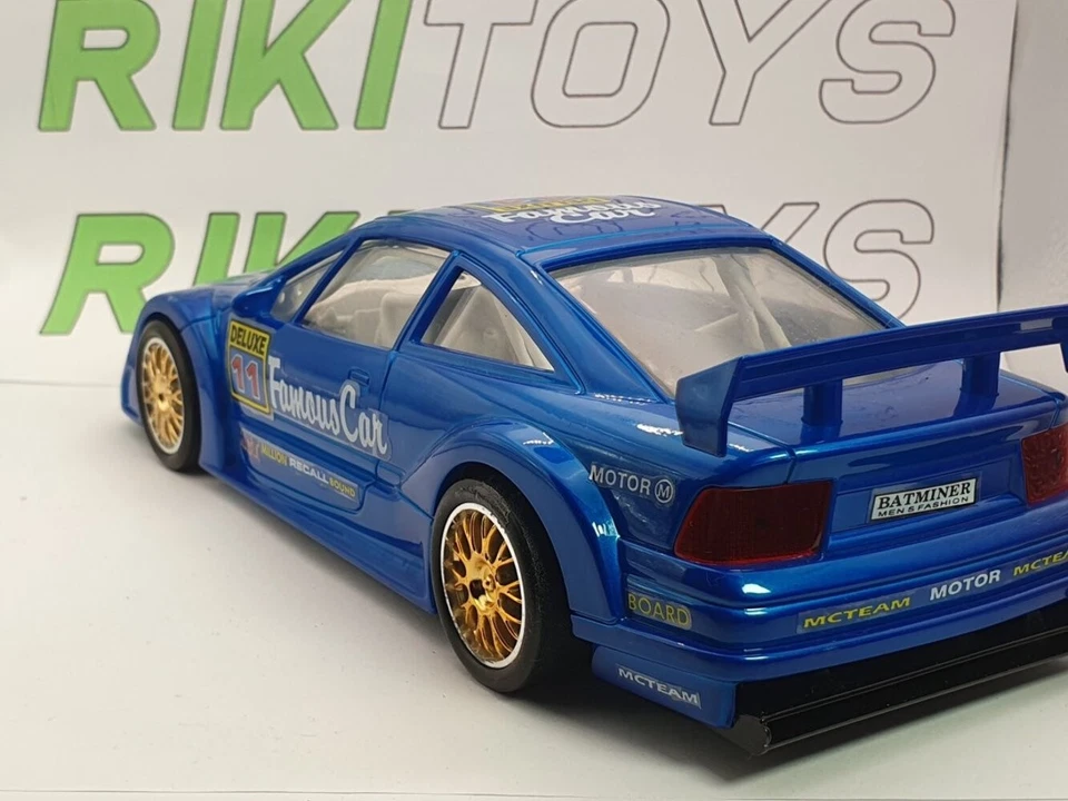 Opel Calibra DTM 1/18 Blu met. - Immagine 2 di 4