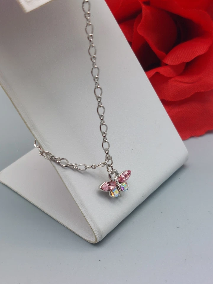 Pulsera firmada Cookie Lee tono plata rosa y azul estrás mariposa 8" Foto 4 de 4