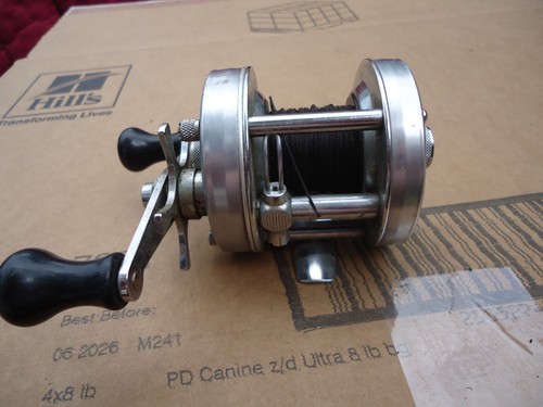 ABU Sweden Ambassadeur 5500 C Fishing Reel Sn# 780103 - Picture 7 of 7