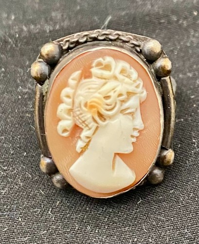 HERMOSO ANILLO PLATA 900 DE COLECCIÓN #7 3/4 (17,8 mm) con camafeo perfil dama c1970 en muy buena condición - Imagen 2 de 5