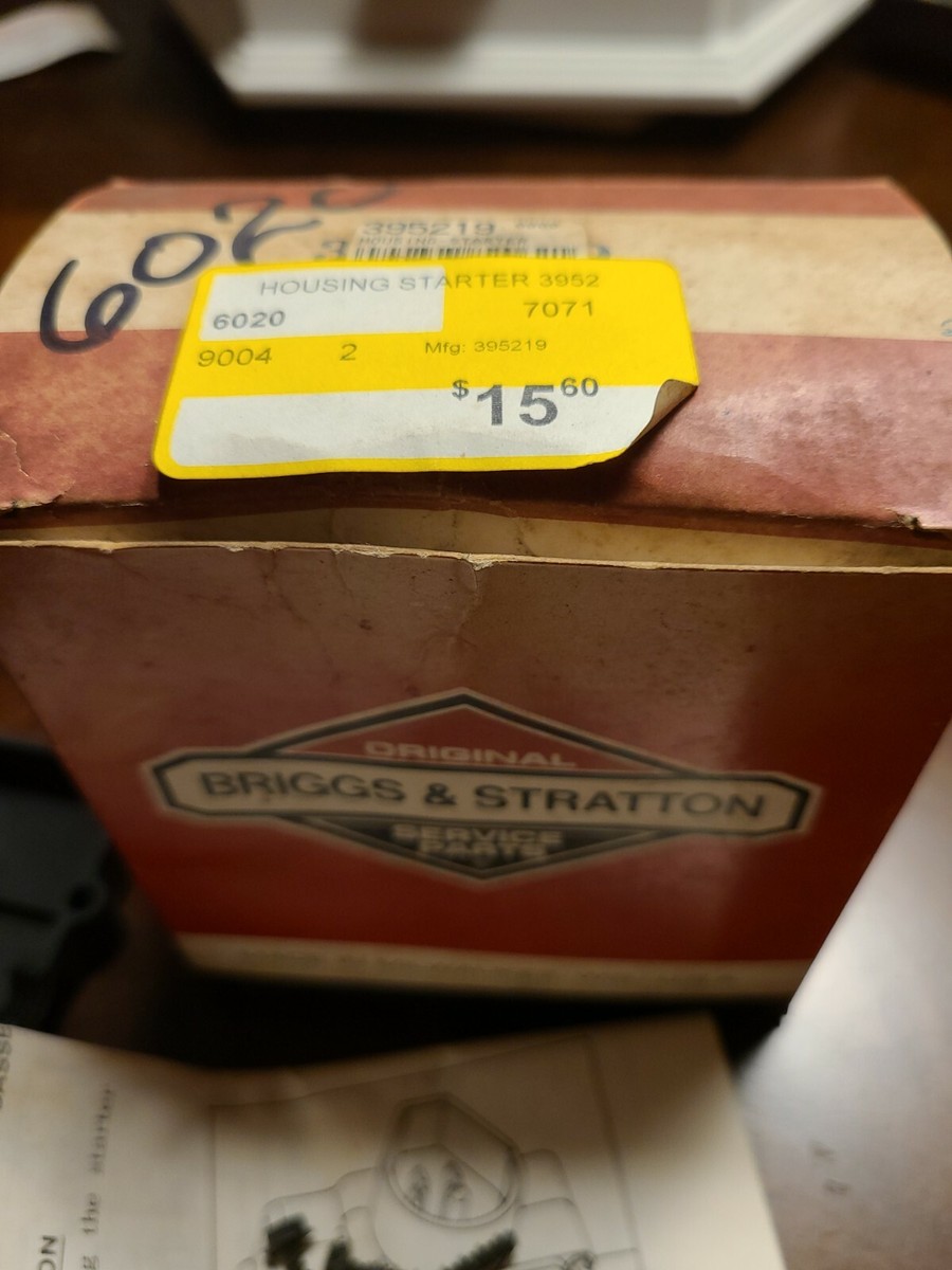 OEM Briggs & Stratton Rewind Starter Housing 299431 NOS for