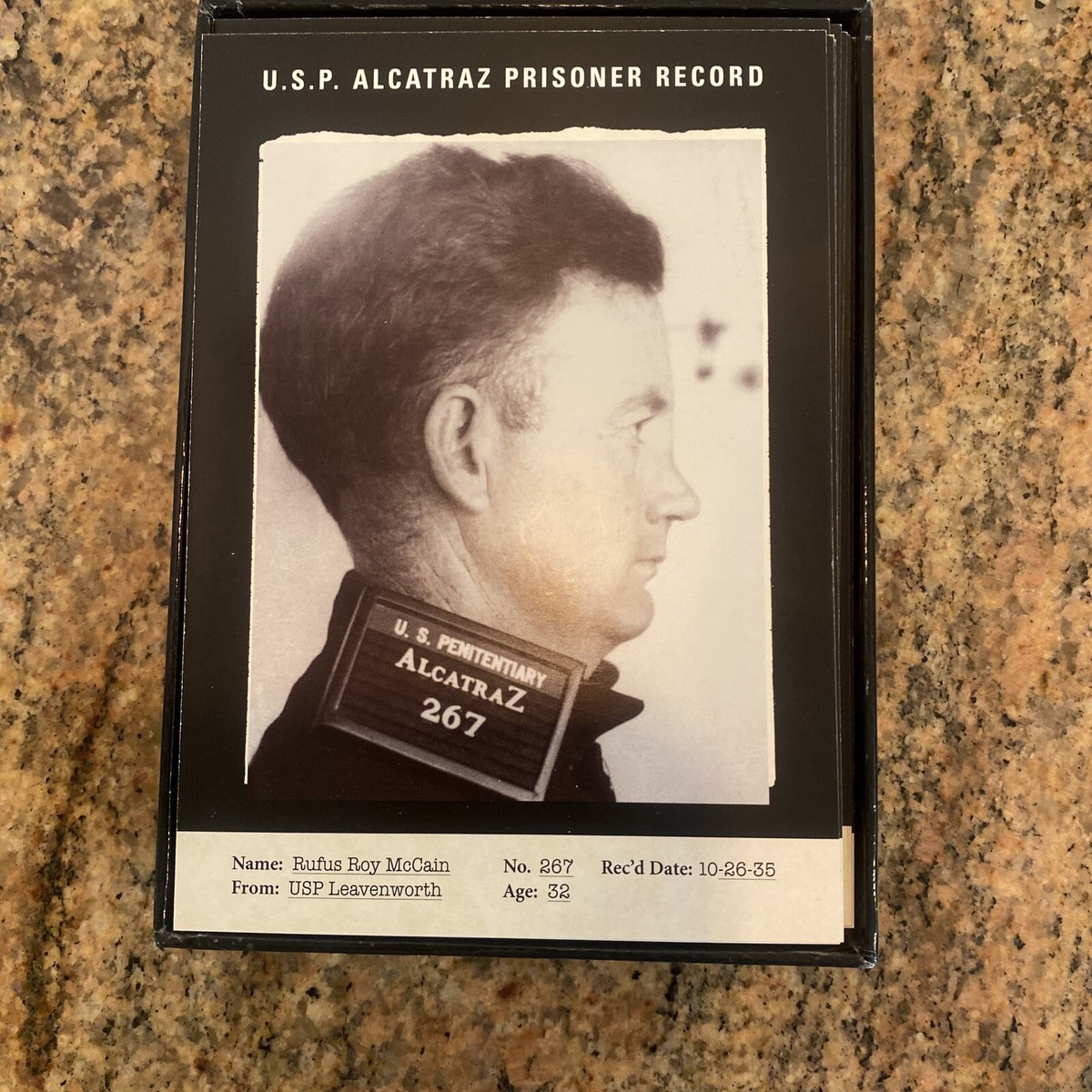貴重★米国 土産 アルカトラズ 囚人 マグショット レコード ALCATRAZ 貴重☆米国 土産 アルカトラズ 囚人 マグショット レコード