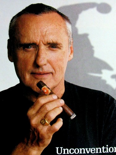 Dennis Hopper Punch Cigar 1999 anuncio impreso original 8,5 x 11" - Imagen 5 de 7