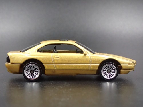 1990-1999 BMW 850i Oro 1:64 Escala Limitado Coleccionable Maqueta Coche Modelo - Imagen 8 de 10