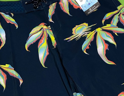 NWT-Youth/Boys Billabong SZ: 27 Sundays Pro Panel Board Short Swim-Trunks-$49 - Picture 8 of 11