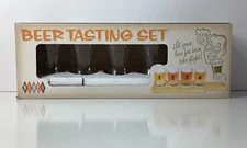 Beer Tasting Flight Set Four Glasses Wood Paddle Wemco 2015 Gift