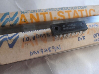 PC74HC40104N Semiconduttore - Caso: DIP16 Marca: Generico