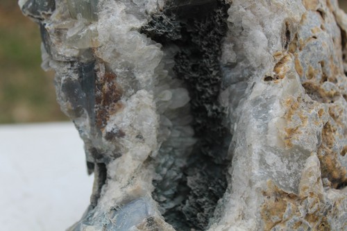 Exquisite Large Very Excellent Quality Natural Agate Quartz Geode - Picture 7 of 8