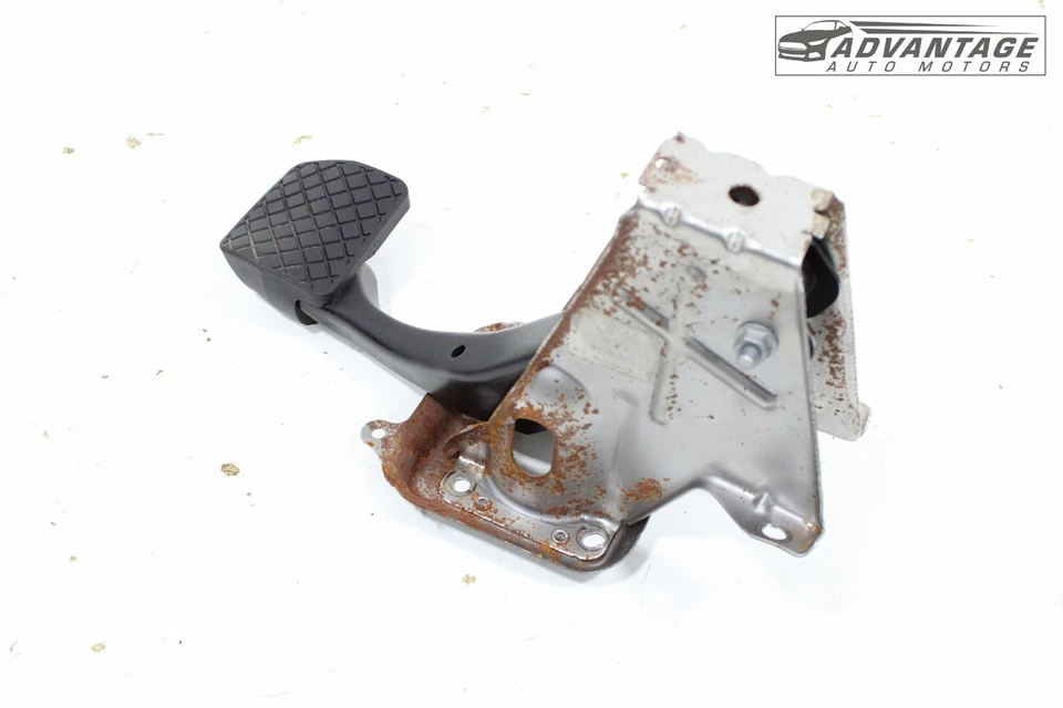 AUDI Q3 QUATTRO 2015-2018 ASISTENCIA DE ESTACIONAMIENTO PARADA FRENO PEDAL CON SOPORTE OEM Foto 4 de 4