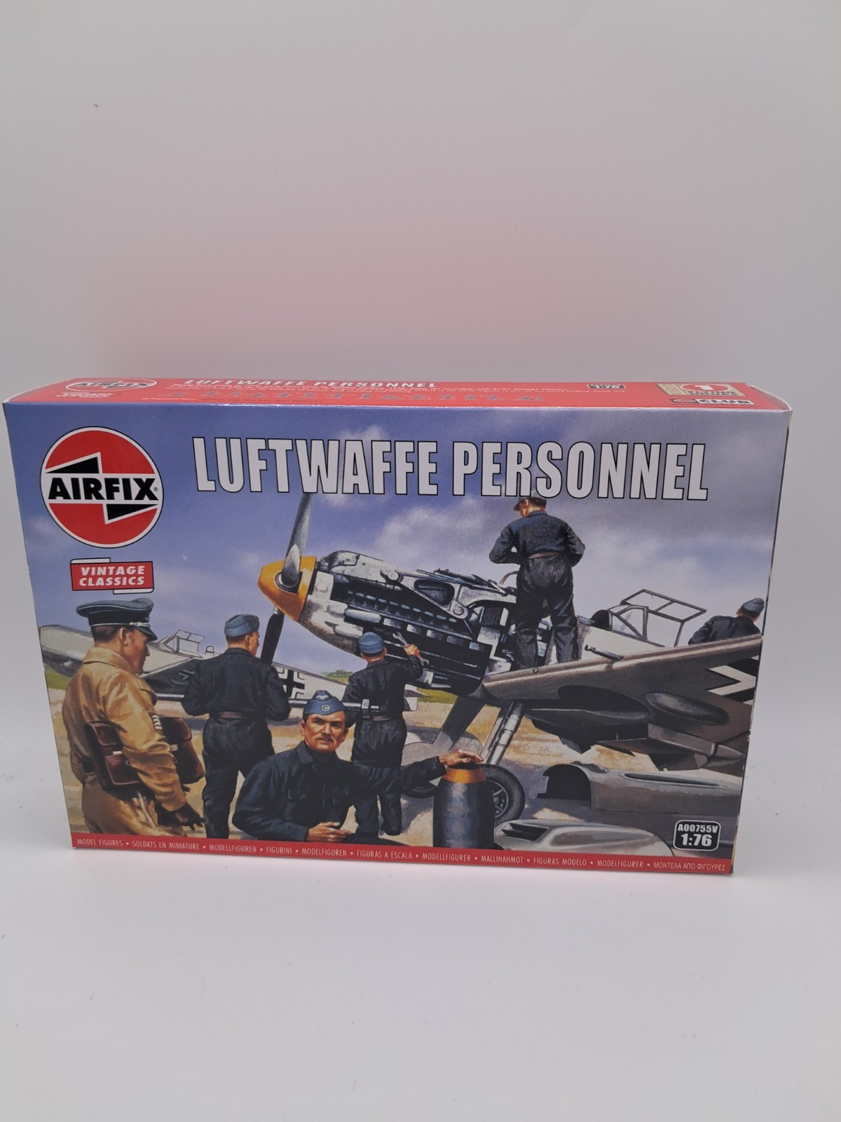 Airfix A00755V Luftwaffe Personnel Plastic Kit - Image 11