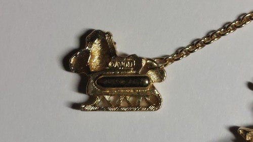Bijoux de costume vintage épingle AVON BÂTON RENNE MOTIF TRAÎNEAU ton or vacances - Photo 6/8