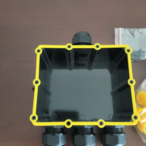 NEW M686 IP68 Waterproof Junction Box, 4-Way Outdoor Cable Connectors - Picture 6 of 6