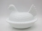 VINTAGE INDIANA MILK GLASS OPEN BEADED EDGE HEN ON NEST CHICKEN COVERED DISH