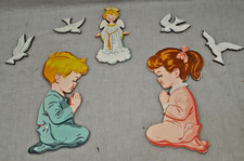 VTG 1950s DOLLY TOY CO BOY  GIRL PRAYING ANGEL DOVES WALL PLAQUES EVENING PRAY