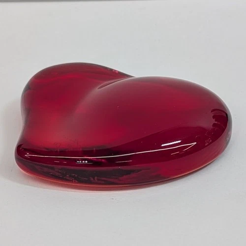 Vintage Tiffany & Co. Heart Paperweight Glass Deep Red Elsa Peretti Signed 4”
