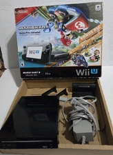 Nintendo Wii U 32 GB Super Mario Cart 8 Deluxe Set *BOX & CONSOLE ONLY UNTESTED*