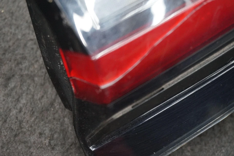 Lámpara de luz trasera interior trasera derecha OEM 63215A3CD36 BMW 760I xDrive G70 23-24 *Nota Foto 4 de 4