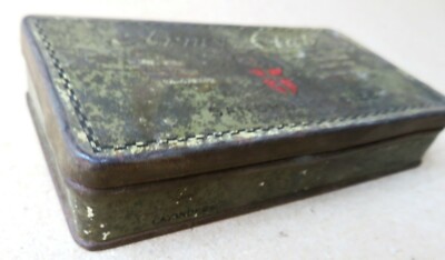 C 1900 CAVENDER Cigarette LONDON Army Club adv.Tin Box 50 Sandhurst size Poor
