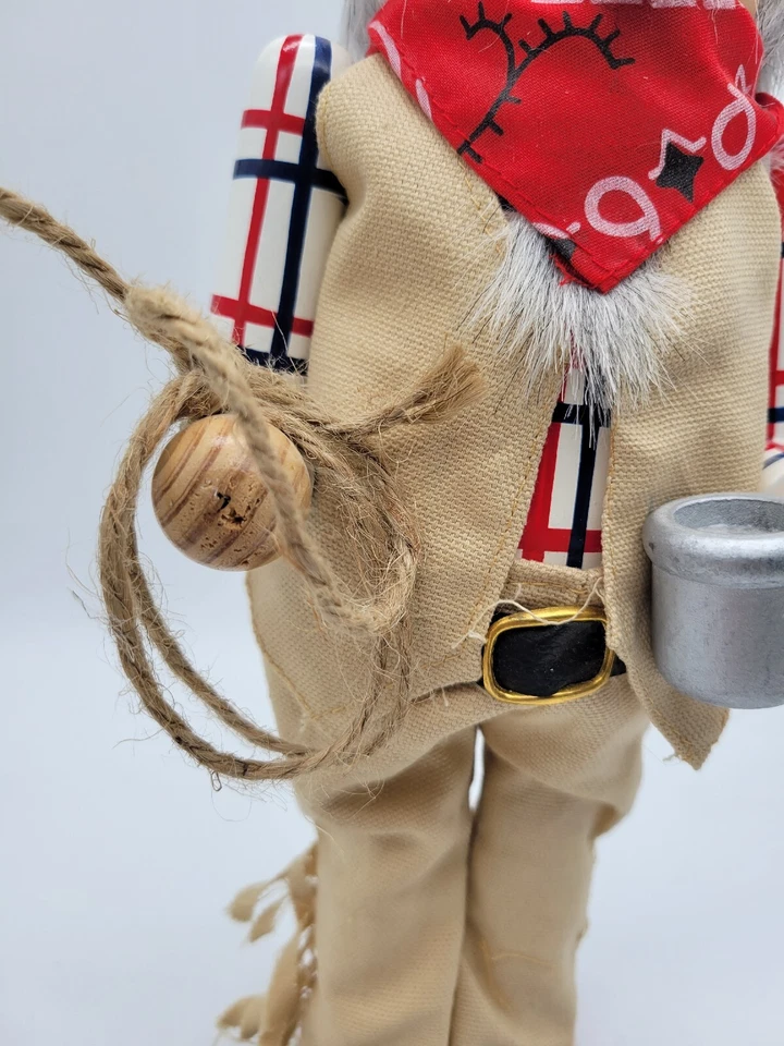 西部 Rodeo 牛仔圣诞胡桃夹子带套索马克杯头巾  — 第 4/4 张图片