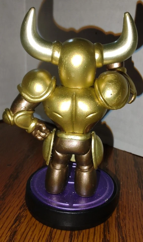 Gold Shovel Knight Amiibo Nintendo 3DS Wii U Switch Treasure Trove Missing Shove - Image 2 of 2