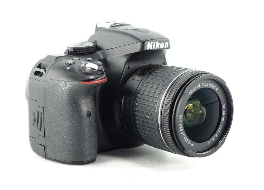 Nikon D5300 24.2 MP CMOS DSLR Camera w/AF-S 18-55mm f3.5-5.6 G VR, Wi-Fi GPS - Image 4 of 4