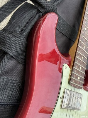 Fender Mexico Blacktop Stratocaster HH - Candy Apple Red With Bag