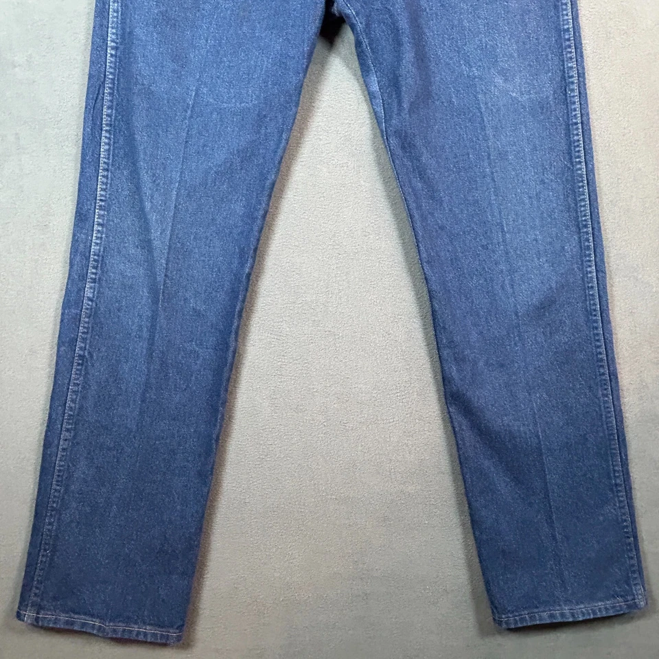 Pantalones de mezclilla Wrangler para hombre 36x34 corte vaquero estilo 13MWZPW lavado oscuro 100 % algodón Foto 4 de 4