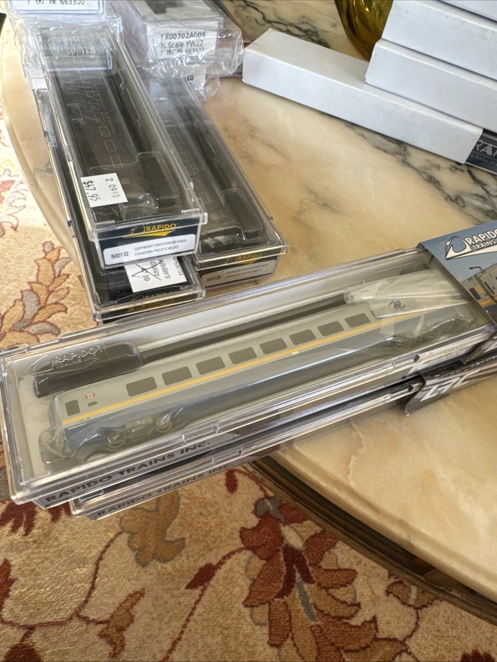 Rapido N Canadian Pacific Lightweight Coach Lot – 3 Cars #2273 #2287 #2298 - Immagine 2 di 2
