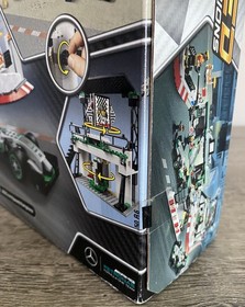 Lego 75883 Mercedes AMG Petronas Formula One Team Speed Champions Brand New Box