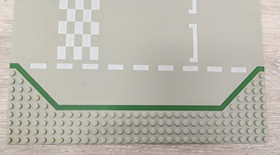 Lego 425p01 Baseplate Road 32 x 32 3 Lane Race Track Green Lines White Checkered