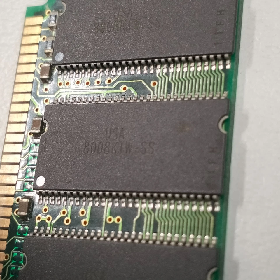 Comdek 64MB RAM PC100 100MHz CL2 3.3V 168-pin non-ECC DIMM 8008KTW-SS USA - Image 3 of 4