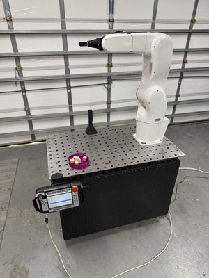 Denso VS-068 Industrial Robotic Arm With Rc7 Controller, Pendants & Cables