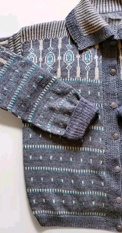 Suéter de Colección Años 60 Tradicional Nórdico Todo Lana Cuello Grande y Botones de Peltre Talla L Foto 3 de 4