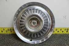 OEM GM Single 14" Hub Cap Wheel Cover 1960s Buick Wildcat  (1142)