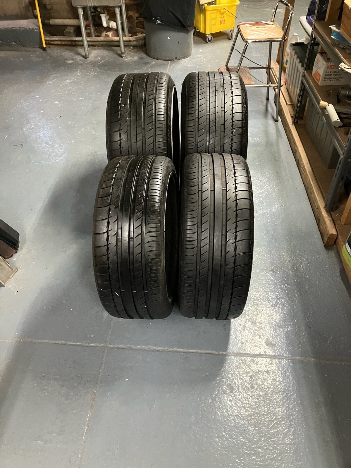Asanti 146 Rim Michelin Pilot Sport II Tire Ferrari Cap Wheel and Rim Package
