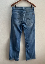 7 For All Mankind Relaxed Fit Jeans Medium Wash Size 31 x 30.5 Zip Fly