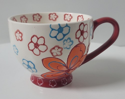 Taza taza de patas de cerámica pintada a mano de cera holandesa de Coastline Imports - Imagen 4 de 13