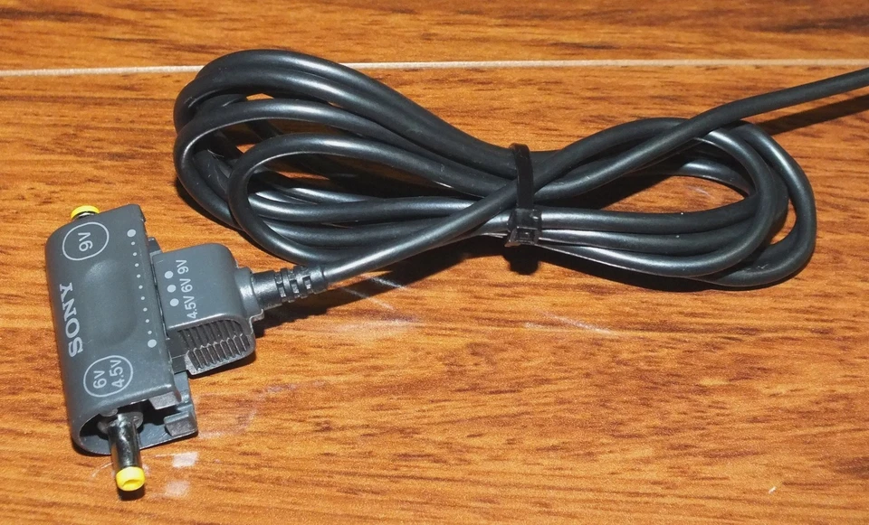 Genuine Sony (DCC-E25CP) DC Car Charger Power Adapter! 4.5 / 6 / 9V 800mA *READ* - Image 4 of 4
