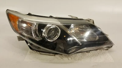 2012-2014 TOYOTA CAMRY HEADLIGHT PASSENGER HALOGEN LAMP 12-14 OEM BLACK BEZEL - Image 1 of 4