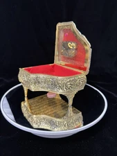 Vtg Sankyo Piano Floral Gold Music Trinket Jewelry Box Japan Works See Vid 4x3”