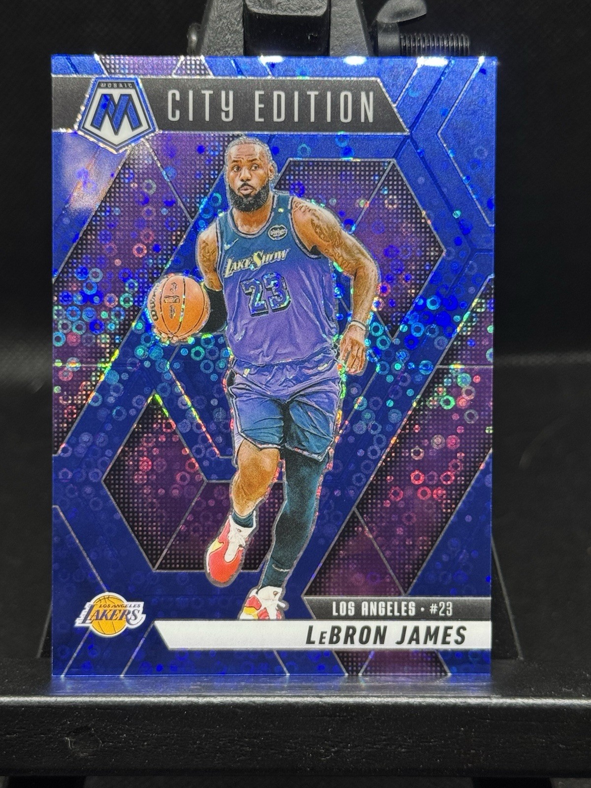 2024-25 LeBron James Panini Mosaic City Edition Blue Fast Break /85 #286