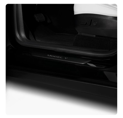 TESLA Model Y Lit Doorsill Plates純正新品未開封 Tesla Model Y OEM Lit Doorsill Plates (Brand New Sealed In Box