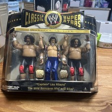 WWE Classic Super Stars Captain Lou Albana & Wild Samoans